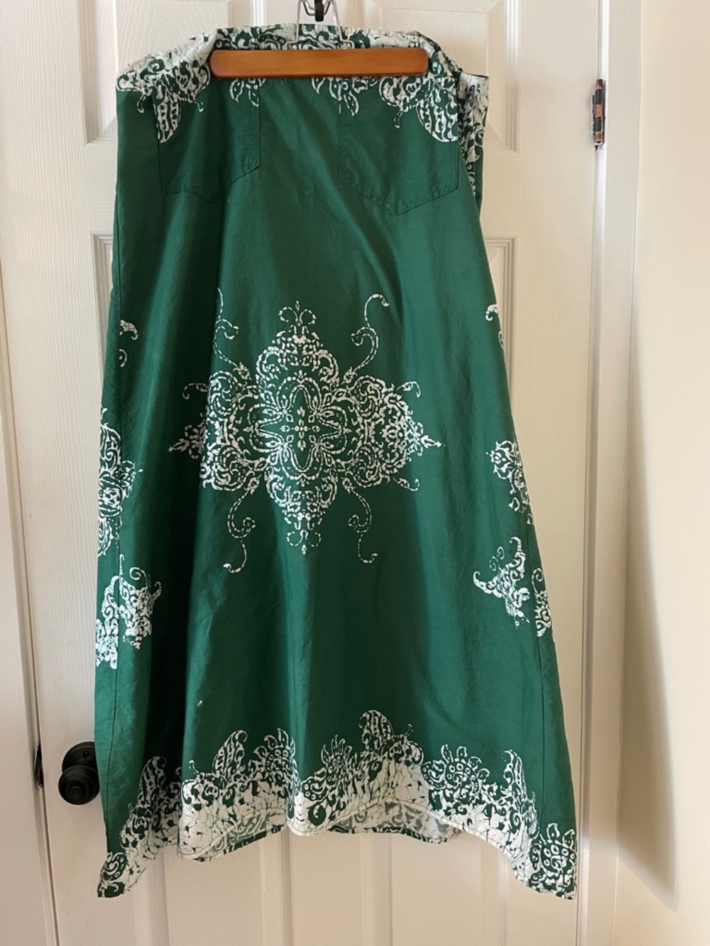 Stunning batik boho hippie India Bali wrap skirt green white